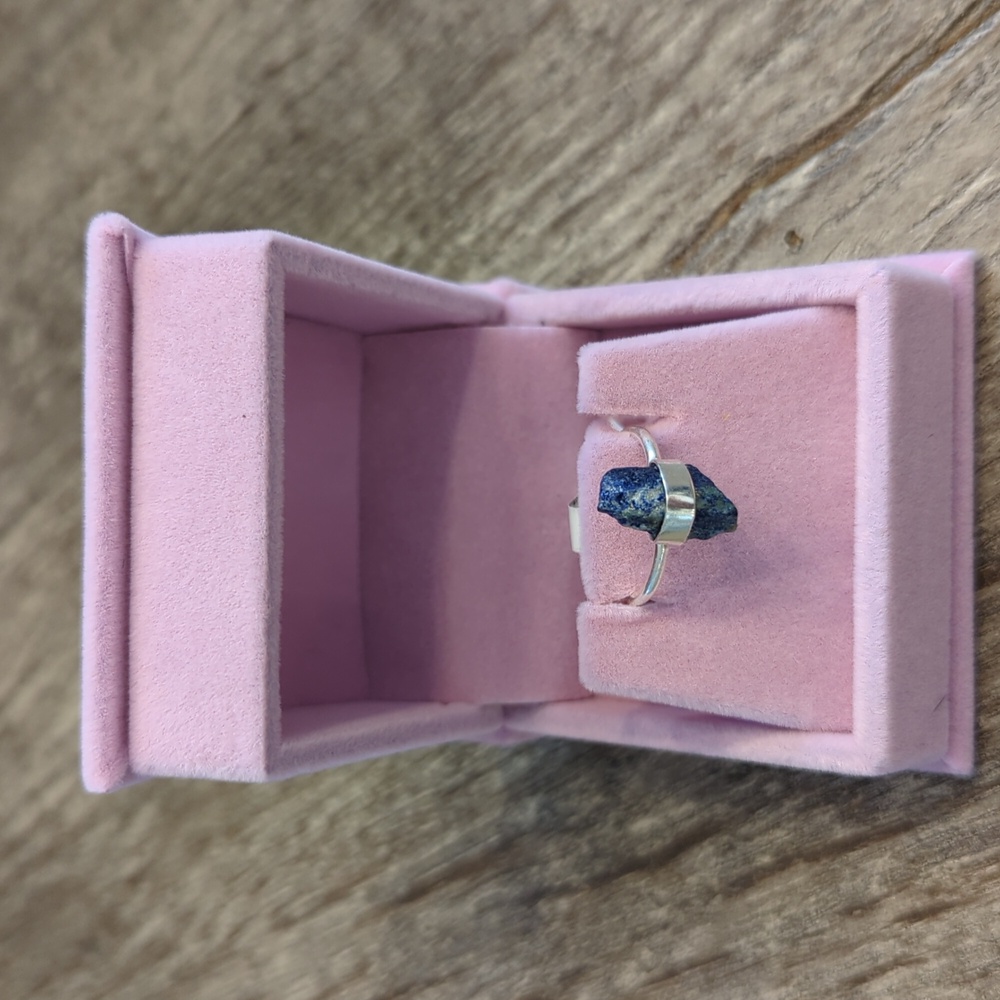 NWT 925 Silver and Genuine Lapis Gemstone Ring size 6
